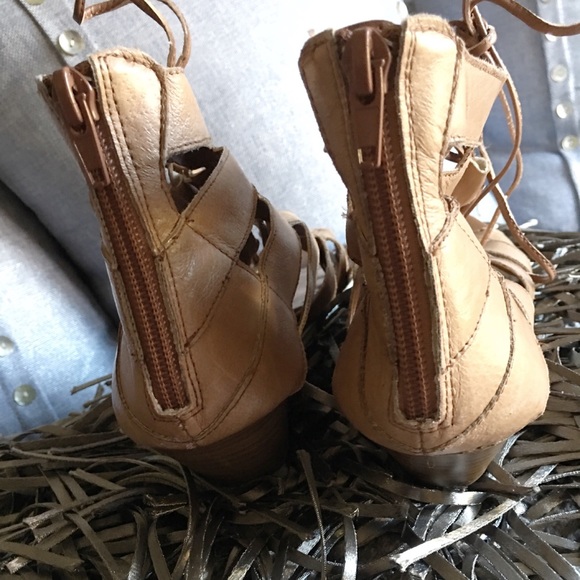 Steve Madden sandals size 10 - Picture 4 of 9